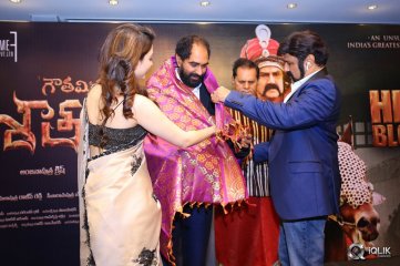 TSR Felicitates Gautamiputra Satakarni Team